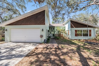 7065 Red Oak Loop, New Port Richey, FL 34654