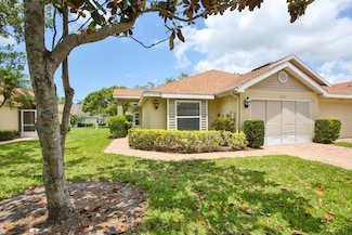 2407 New Haven Cir, Sun City Center, FL 33573