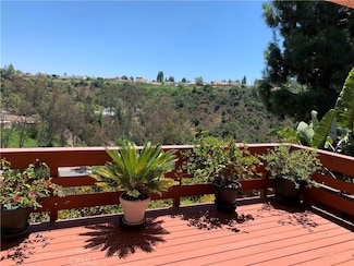21932 Mirador Unit 20, Mission Viejo, CA 92691