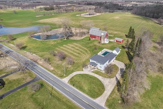 2833 S Fletcher Rd, Chelsea, MI 48118