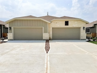 25535 and 25539 Starling Ln, Magnolia, TX 77354