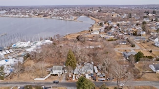 123 Calef Ave, Swansea, MA 02777
