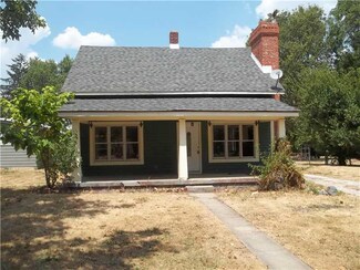 5106 Chelsea Rd, Indianapolis, IN 46241