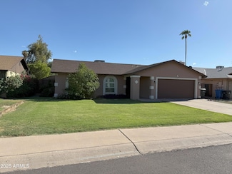 4039 W Mercer Ln, Phoenix, AZ 85029