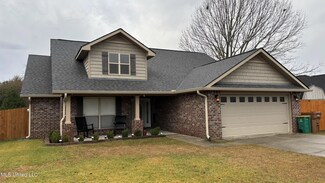 17288 Meadowbrook Ln, Gulfport, MS 39503
