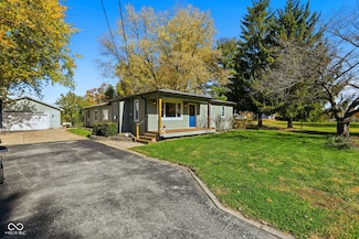 11240 E Mcgregor Rd, Indianapolis, IN 46259