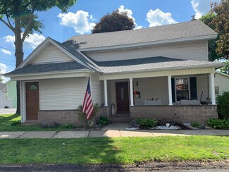 57 Wayne St, Carbondale, PA 18407