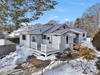 14 Garrison St, Leominster, MA 01453