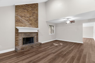 1706 Hartford Dr, Carrollton, TX 75007