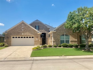 9921 Crestview Dr, Denton, TX 76207
