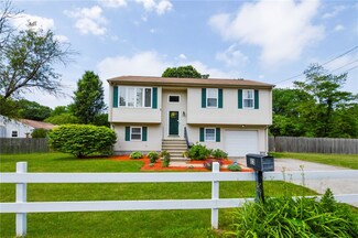 23 Standish Ave, Warwick, RI 02889