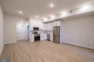 1330 S Patton St Unit 410, Philadelphia, PA 19146