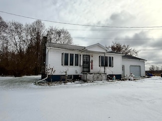 680 Lamberton Rd, Mooers Forks, NY 12959