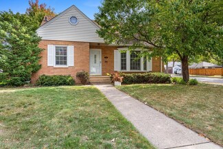 5445 Knox Ave S, Minneapolis, MN 55419