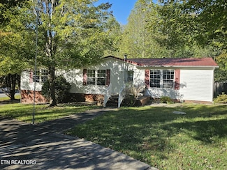 201 Loggers Ln, Clinton, TN 37716