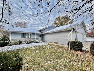 5927 Linden Rd, Rockford, IL 61109