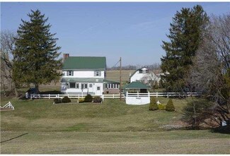 530 Penn Valley Rd, Bernville, PA 19506
