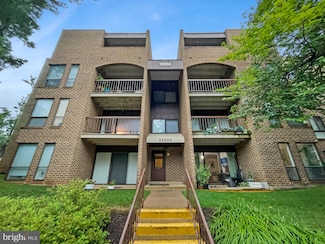 11204 Chestnut Grove Square Unit 206, Reston, VA 20190