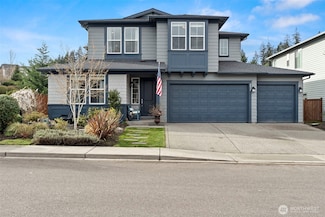 2432 NE Sunnymede St, Poulsbo, WA 98370