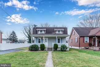 2413 New York Ave, Camp Hill, PA 17011