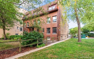 643 Hinman Ave Unit 3N, Evanston, IL 60202