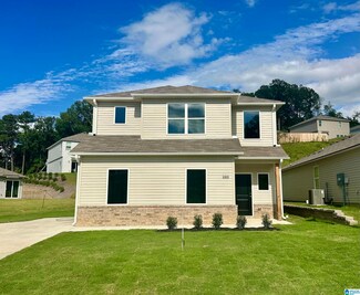 8800 Rockhampton St, Leeds, AL 35094