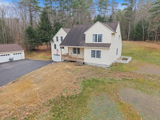 19 Meadow Lark Ln, Epsom, NH 03234