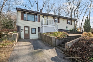 470 Saint Paul St, North Smithfield, RI 02896