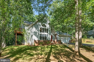 11115 Orlean Vista Dr, Marshall, VA 20115
