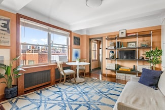70 Remsen St Unit 10E, Brooklyn, NY 11201
