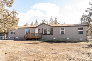 21395 Chasing Cattle Ln, Bend, OR 97701
