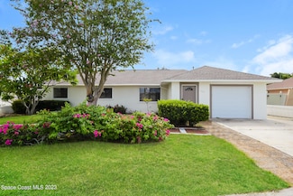 1320 Arlington Cir, Merritt Island, FL 32952