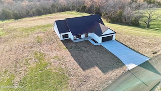 125 Sunny Ln, Sanders, KY 41083