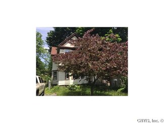 230 Glenwood Ave, Syracuse, NY 13207