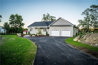 43 Abatecola Way, Johnston, RI 02919