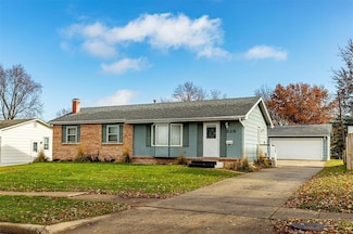 305 NE Crestmoor Place, Ankeny, IA 50021