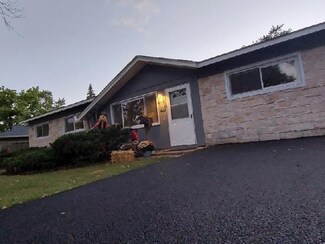 38 Surrey Rd Unit 10, Montgomery, IL 60538