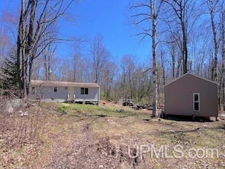 N18248 E Woodland Ln, Dunbar T-Wi, WI 54119