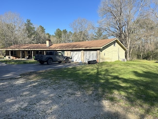 1030 Mangum Rd, Livingston, TX 77351