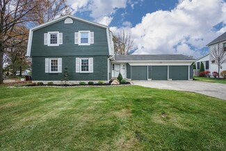 7607 Carriage Ln, Cincinnati, OH 45242