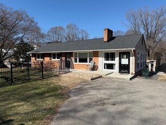 2129 12 Oclock Knob Rd, Salem, VA 24153