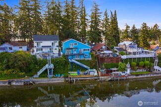 3028 Steamboat Island Rd NW, Olympia, WA 98502