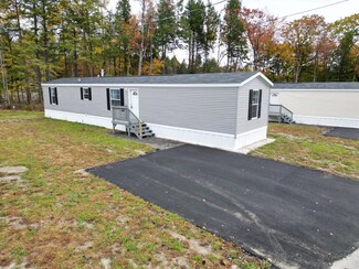 9 Abbey Ln, Waterville, ME 04901