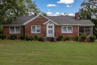 114 Hazel St, Saluda, SC 29138