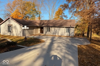 3430 W Wellington Blvd, Crawfordsville, IN 47933