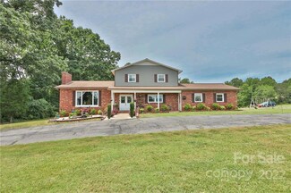 801 Stony Point School Rd Unit 1-4, Stony Point, NC 28678