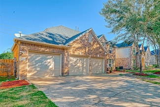 618 Silver Creek Cir, Richmond, TX 77406