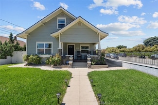 329 N Campus Ave, Upland, CA 91786