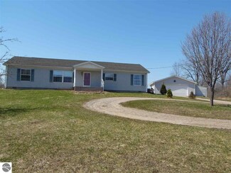 1824 Clark Rd, Prescott, MI 48756