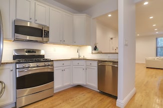 1122 Hudson St Unit 2B, Hoboken, NJ 07030